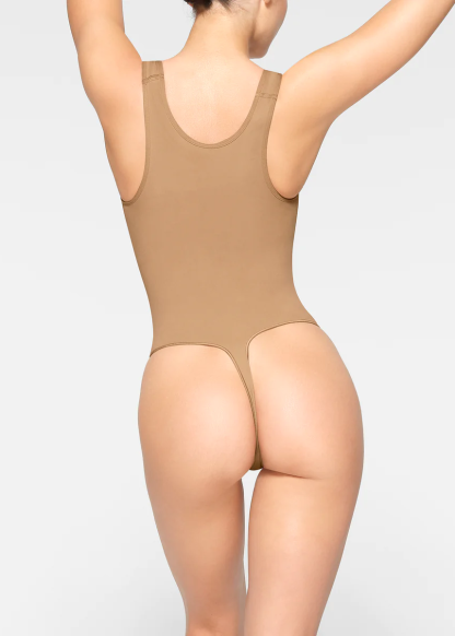 customizable scoop neck thong bodysuit 
